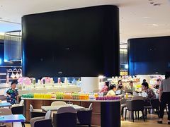 -涨巢·潮玩水疗局