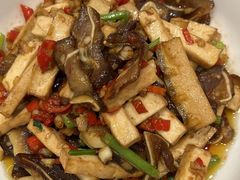 -靓虾二哥长沙地标小龙虾(五一广场店)