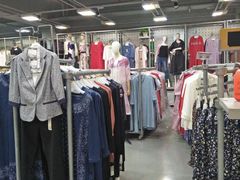 -上品折扣(回龙观店)