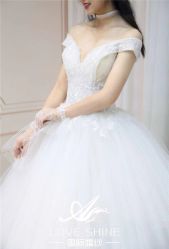 点击看大图 -LOVE SHINE婚纱·红鼎庄龙凤褂·妈妈装定制