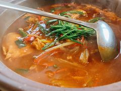 石磨豆腐烧鸭煲-云腾食府·云南菜