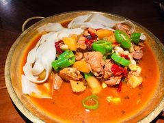 新疆大盘鸡-楼兰新疆主题餐厅(悠方店)
