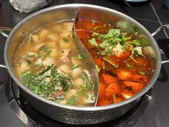 -老城鲜·小海鲜贝贝煲火锅(壹方城店)