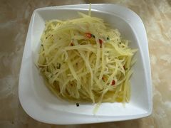 料炒土豆丝-呷得家常菜馆(王公塘店)