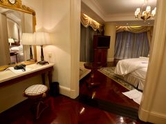 -广州富力丽思卡尔顿酒店