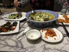 -凯荟·不止酸菜鱼(广州鸿德国际店)