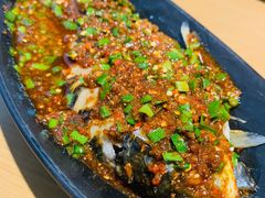 米椒韭香鲫鱼-卞氏菜根香·川菜(青羊万达店)