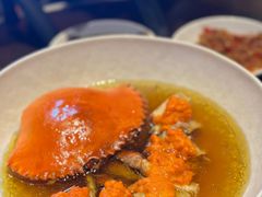 鸡油花雕蒸三门蟹-杭州西子湖四季酒店·金沙厅