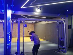 -贝菲特游泳健身(徐泾店)