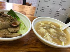 猪润牛肉面-小梁哥云吞面(黄贝岭店)
