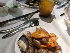 -领鲜活海鲜榴莲自助火锅(东门店)