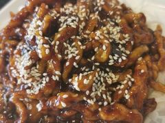 -皇城根·烤鸭·鱼头·家常菜(欧亚大观乐活城店)