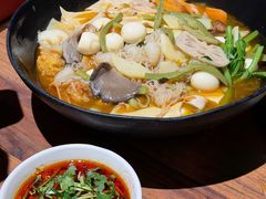 -万记麻辣烫国展总店