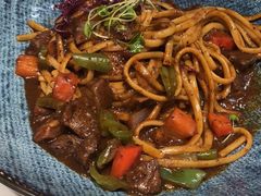 -阿妮叶李(光谷世界城店)
