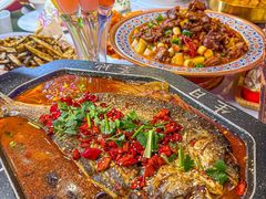 -巴特餐饮6加1音乐餐吧·新疆菜