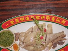 -粤·向群饭店(麓景路店)