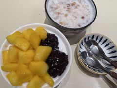-小团圆糖水铺(襄阳南路店)