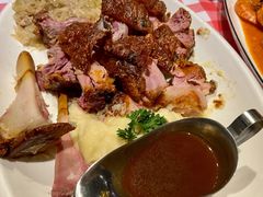 火焰猪肘-1886德国汽车餐厅(外滩十六铺码头店)