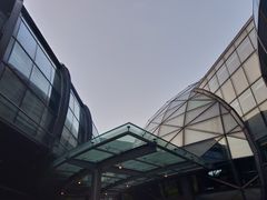 -上海滴水湖皇冠假日酒店