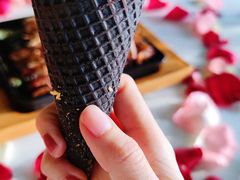 牛油果冰淇淋卷-烛影拾光观景餐厅·创意菜·摄影·小提琴(大唐不夜城店)