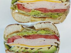 烟熏火鸡肠贝果明治-BIG BAGEL(永康路店)