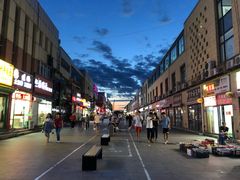 -吉吉向上炭烤鸡肉煲(大学城店)