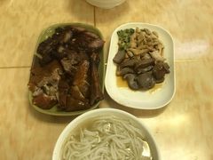 -香辉食馆(新兴路店)
