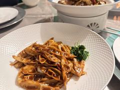 -宫燕府·京菜·烤鸭·淮扬菜(王府中心店)