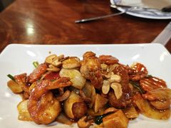 -Dang restaurant (patong phuket)