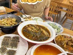 -品鲜村农家菜·阳澄湖大闸蟹(总店)