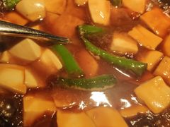 石锅沃豆腐-桂满陇-十里风荷(合生汇店)