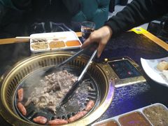 -牛鲜盛齐齐哈尔烤肉(曹路店)