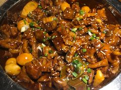 仔排煲-胖哥俩肉蟹煲(湖滨银泰in77店)