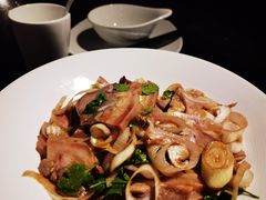 -老牌坊鲁菜名店(美莲广场店)