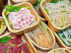 -独食火锅·半米屋台(直营总店)