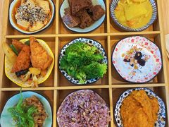 -轻蔬不用等·素食(江苏路店)