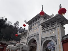 -黔灵山公园
