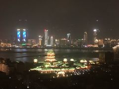 -东方豪景花园酒店·怡景旋转餐厅