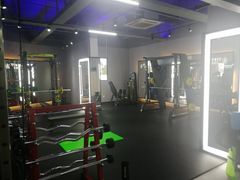 -AK健身普拉提拉伸私教馆(中八店)