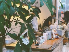 -Line 咖啡(石厦花园店)