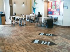 大堂-麦当劳(中山路店)