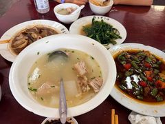 -荣生萝卜汤饭店