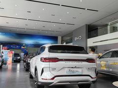 -比亚迪上海弘仁4S(杨浦店)
