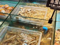 -领鲜活海鲜榴莲自助火锅(东门店)