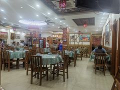 -鹤乡东北菜(崮山路店)