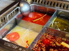 -巴渝瓦肆重庆鲜火锅(宝龙环湖店)