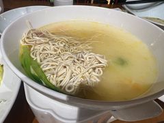 -乐忻皇朝(上海中心大厦店)