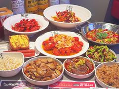 -龙巢盱眙龙虾·牛蛙·烧烤宵夜(八卦岭店)