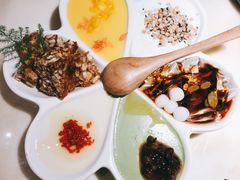 -绿茶餐厅(成都大悦城店)