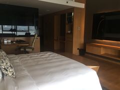 托尼洛•兰博基尼酒店-闻泰花园酒店
